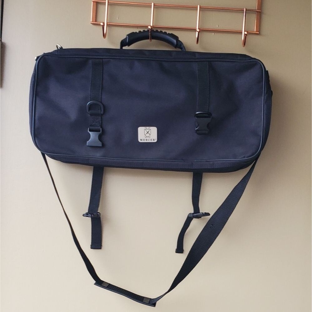 Mercer knife 3 compartment 21-pocket bag